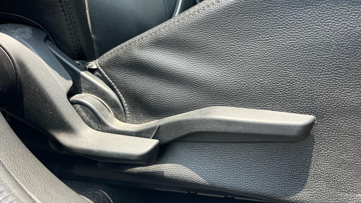2019 Maruti Baleno ZETA PETROL 1.2, Petrol, Manual, 27,968 km, Driver Side Adjustment Panel