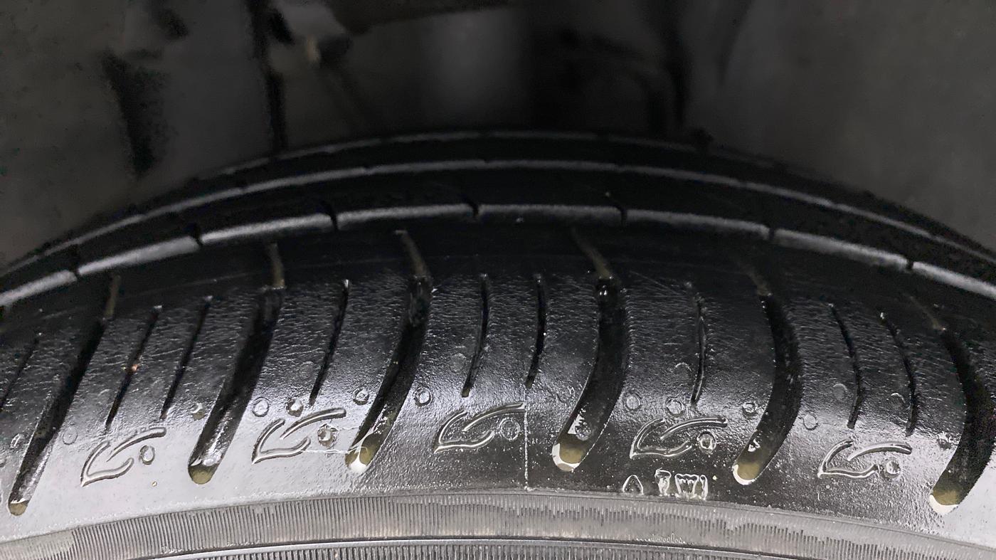2021 Tata ALTROZ XT I-TURBO PETROL, Petrol, Manual, 12,280 km, Right Front Tyre Tread