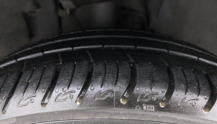 2021 Tata ALTROZ XT I-TURBO PETROL, Petrol, Manual, 12,280 km, Right Front Tyre Tread