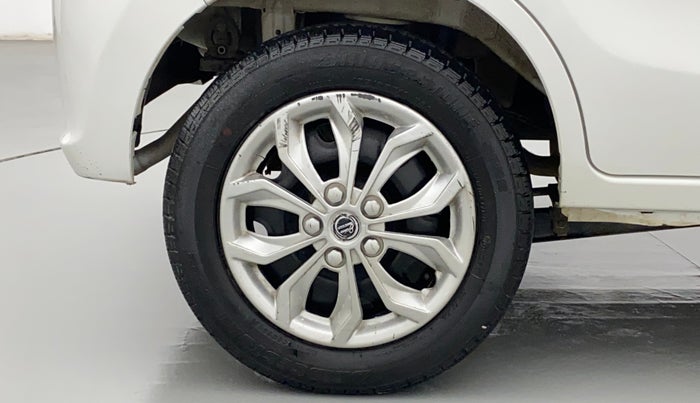 2016 Maruti Alto K10 VXI, Petrol, Manual, 29,089 km, Right Rear Wheel