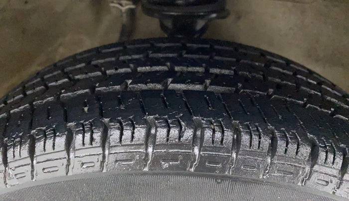 2016 Maruti Alto K10 VXI, Petrol, Manual, 29,089 km, Right Front Tyre Tread