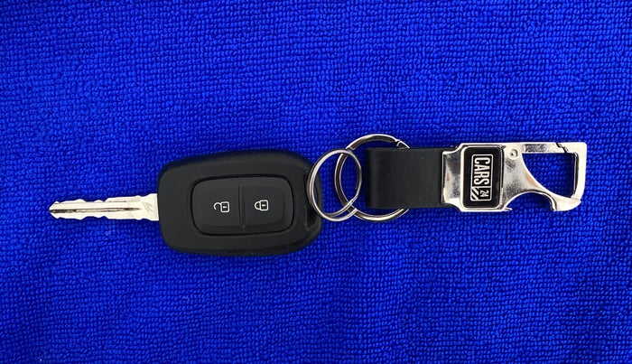 2021 Renault Kiger RXL EASY R 1.0 L, Petrol, Automatic, 9,851 km, Key Close Up