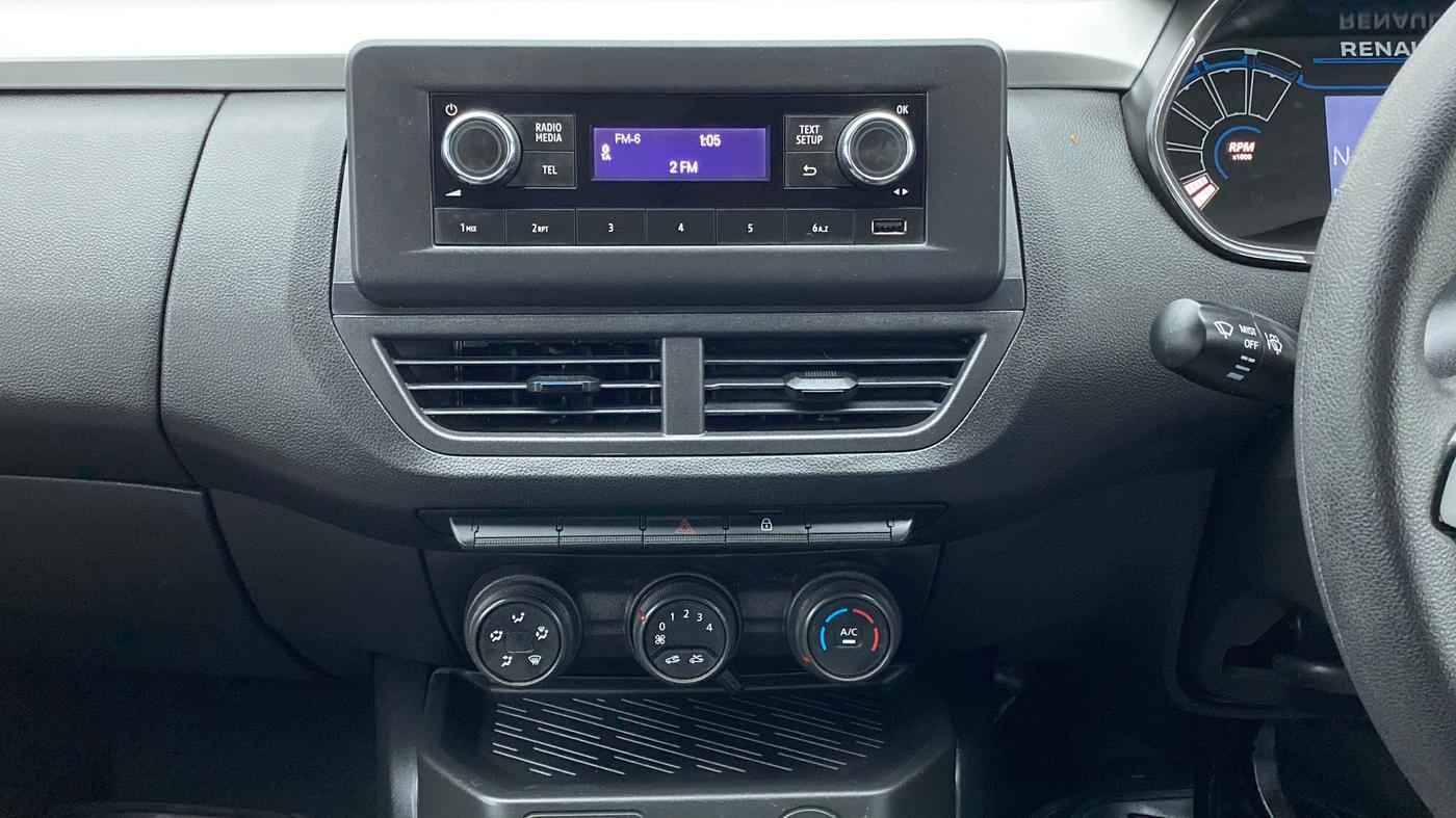 2021 Renault Kiger RXL EASY R 1.0 L, Petrol, Automatic, 9,851 km, Air Conditioner