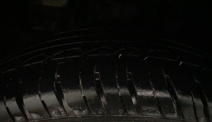 2022 Tata Tiago XZ PLUS CNG, CNG, Manual, 50,628 km, Left Front Tyre Tread