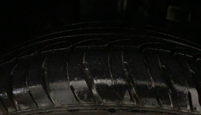 2022 Tata Tiago XZ PLUS CNG, CNG, Manual, 50,628 km, Right Front Tyre Tread