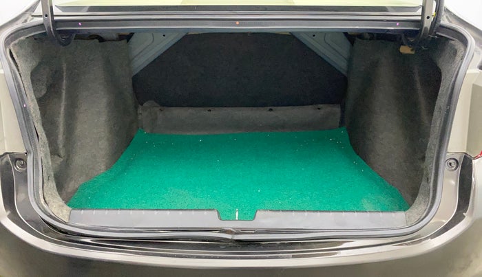 2017 Honda City 1.5L I-VTEC VX CVT, Petrol, Automatic, 88,087 km, Boot Inside