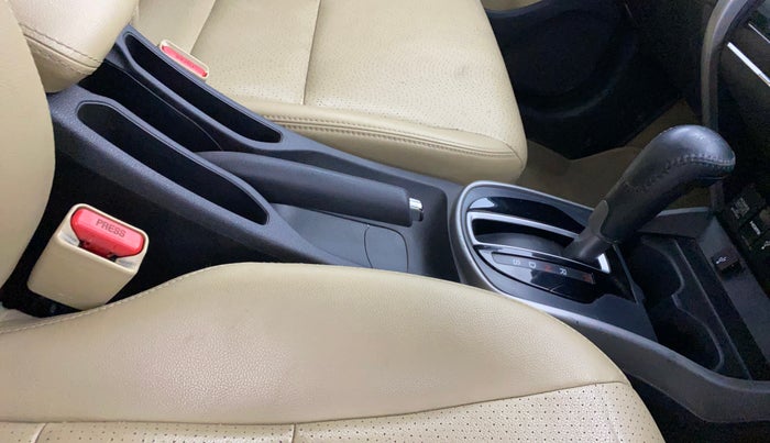 2017 Honda City 1.5L I-VTEC VX CVT, Petrol, Automatic, 88,087 km, Gear Lever