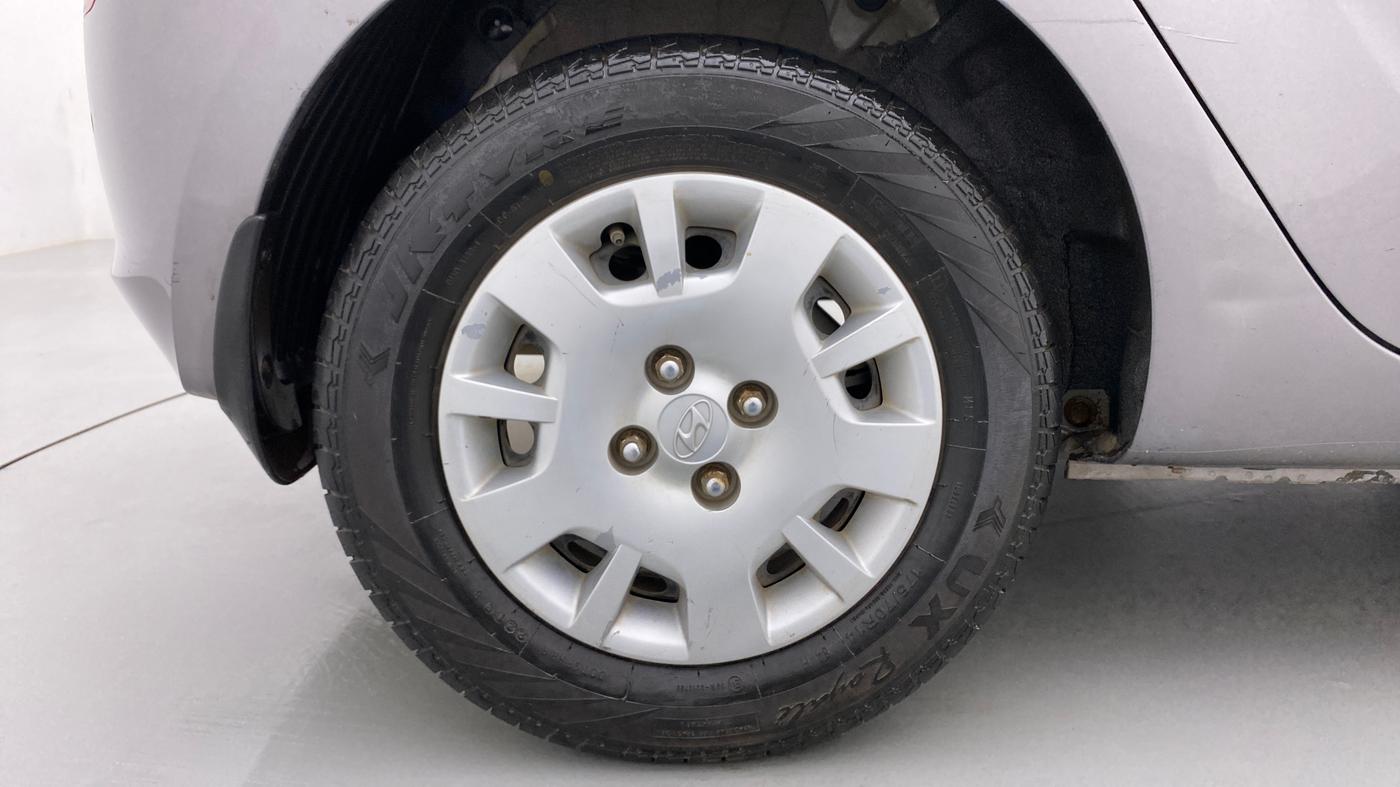 2013 Hyundai i20 MAGNA 1.2, Petrol, Manual, 57,125 km, Right Rear Wheel