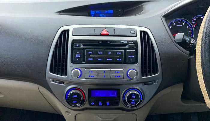 2013 Hyundai i20 MAGNA 1.2, Petrol, Manual, 57,125 km, Air Conditioner