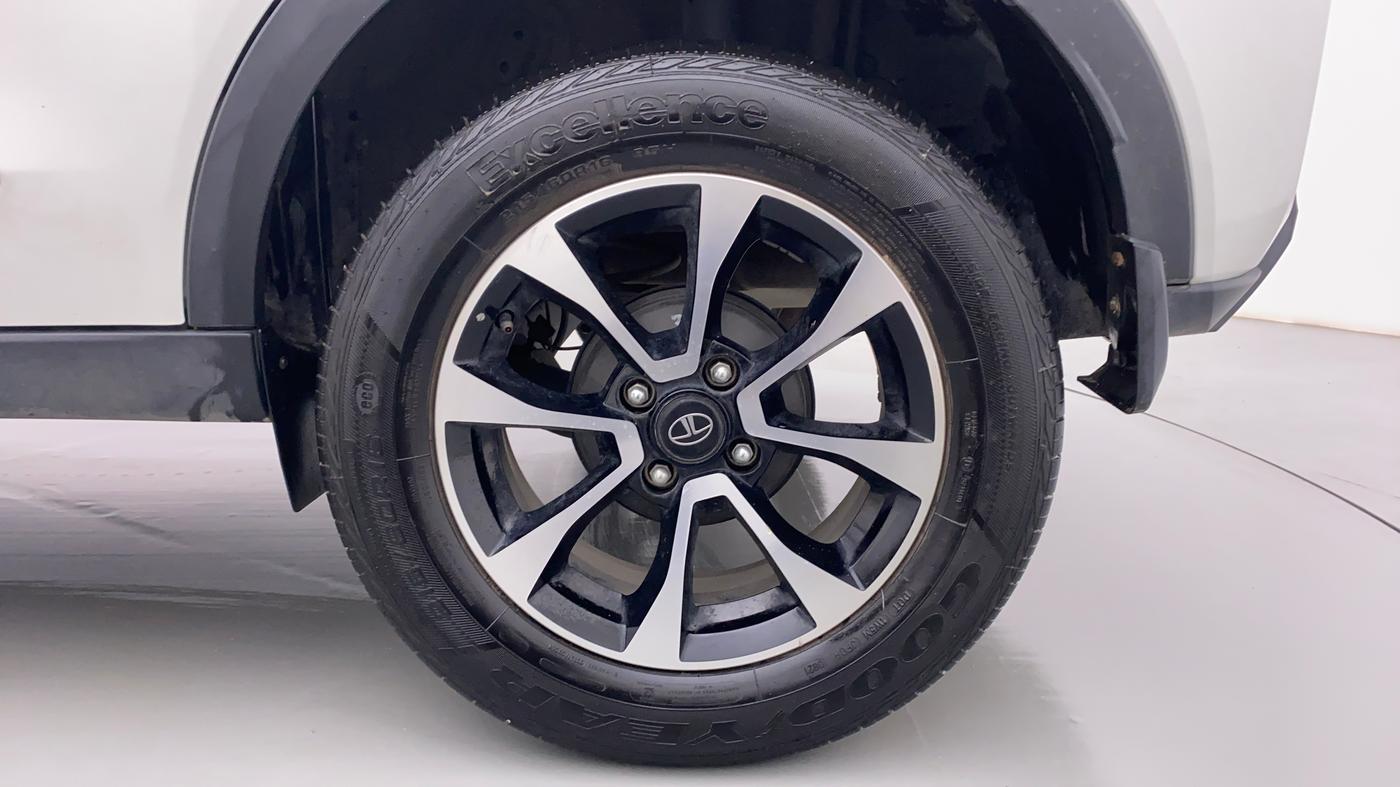 2021 Tata NEXON XZ+ 1.2, Petrol, Manual, 14,614 km, Left Rear Wheel