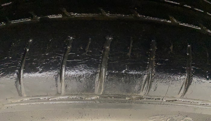 2015 Hyundai Elite i20 ASTA 1.2, Petrol, Manual, 44,788 km, Left Front Tyre Tread