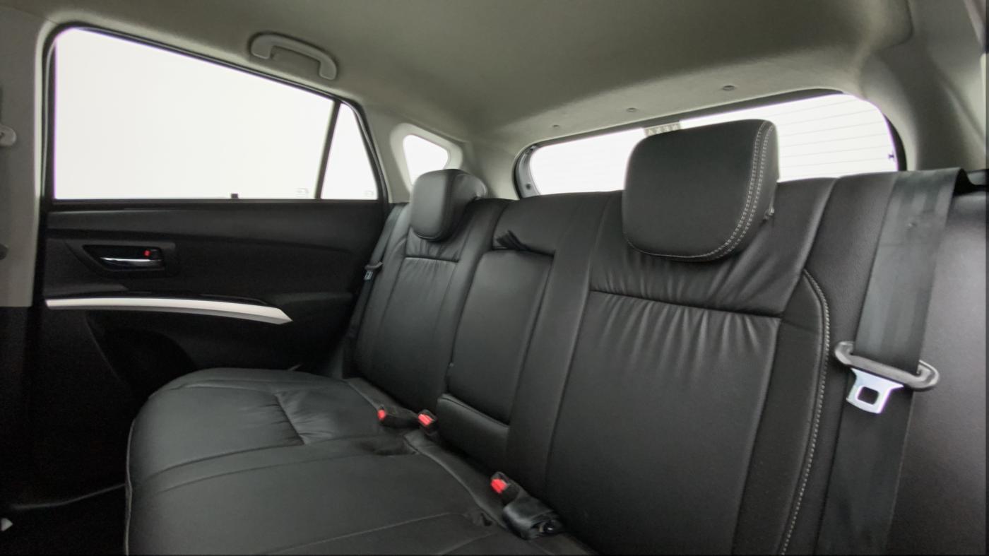 2015 Maruti S Cross ZETA 1.3, Diesel, Manual, 35,855 km, Right Side Rear Door Cabin