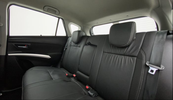 2015 Maruti S Cross ZETA 1.3, Diesel, Manual, 35,855 km, Right Side Rear Door Cabin