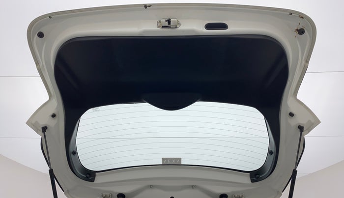 2015 Maruti S Cross ZETA 1.3, Diesel, Manual, 35,855 km, Boot Door Open