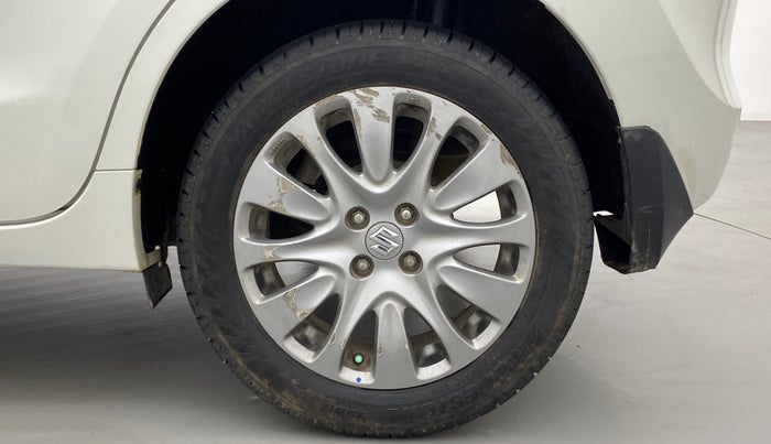 2016 Maruti Baleno ZETA DIESEL 1.3, Diesel, Manual, 60,644 km, Left Rear Wheel