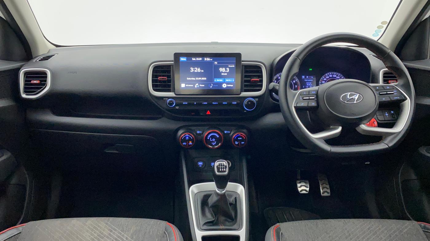 2020 Hyundai VENUE SX 1.0 TURBO IMT DUAL TONE SPORT, Petrol, Manual, 30,801 km, Dashboard