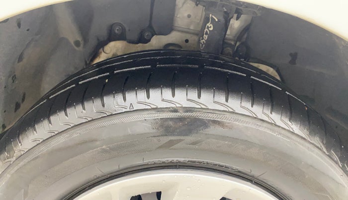 2017 Ford Ecosport TREND 1.5L DIESEL, Diesel, Manual, 90,376 km, Left Front Tyre Tread