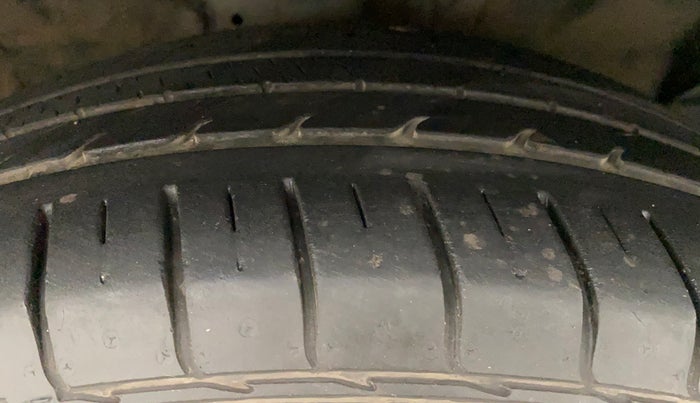 2019 KIA SELTOS HTX PLUS AT1.5 DIESEL, Diesel, Automatic, 26,697 km, Right Front Tyre Tread