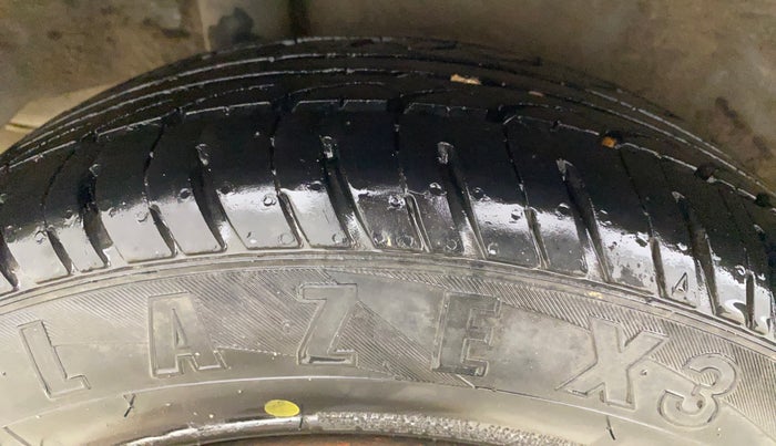 2016 Honda Amaze 1.5L I-DTEC S, Diesel, Manual, 84,097 km, Right Rear Tyre Tread