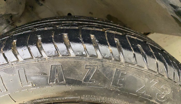 2016 Honda Amaze 1.5L I-DTEC S, Diesel, Manual, 84,097 km, Left Front Tyre Tread