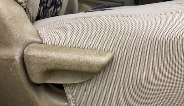 2016 Honda Amaze 1.5L I-DTEC S, Diesel, Manual, 84,097 km, Driver Side Adjustment Panel