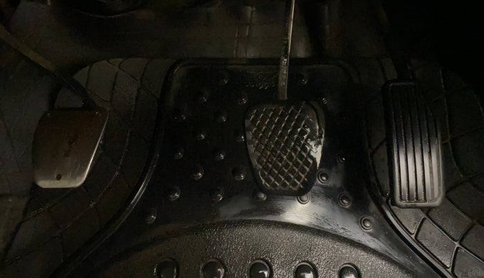 2016 Honda Amaze 1.5L I-DTEC S, Diesel, Manual, 84,097 km, Pedals