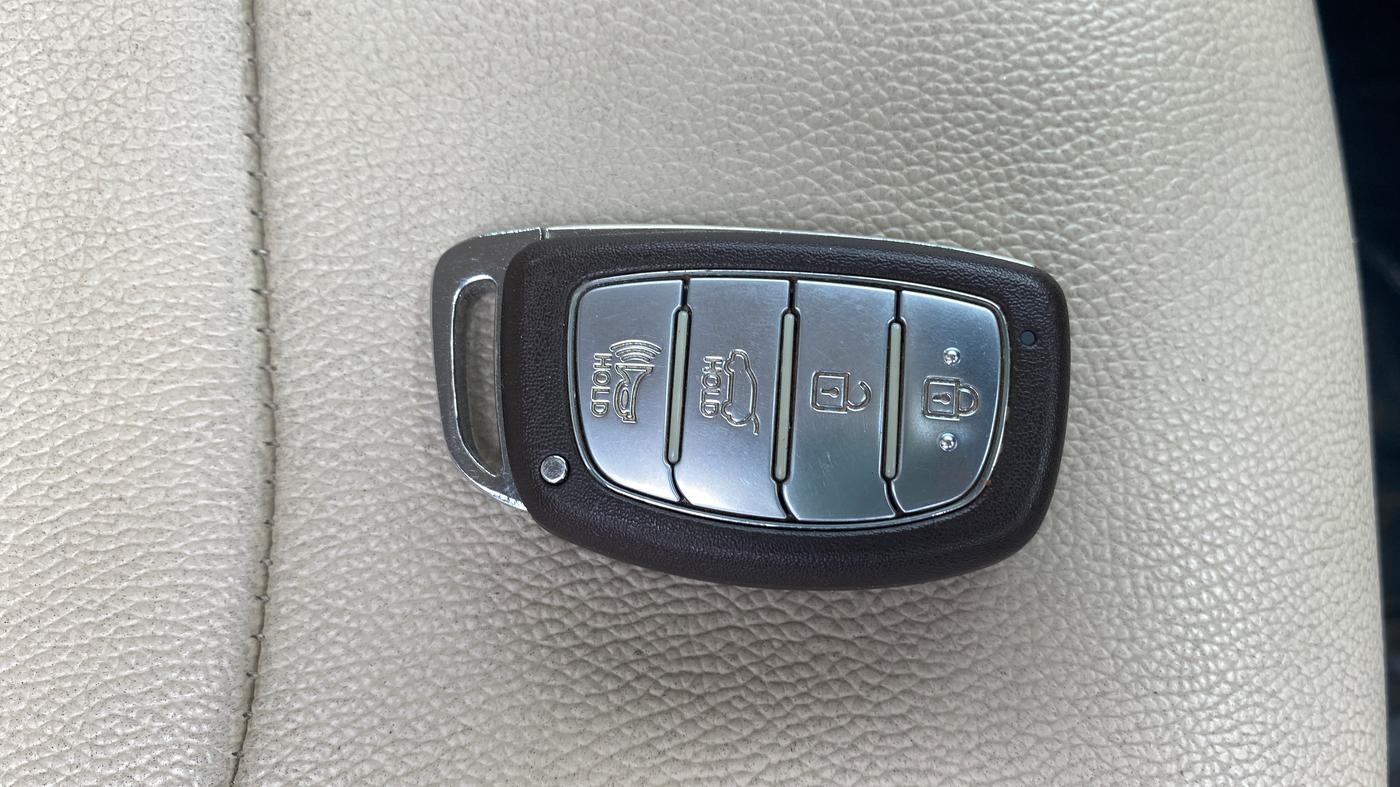 2020 Hyundai Creta SX 1.5 PETROL, Petrol, Manual, 34,586 km, Key Close Up