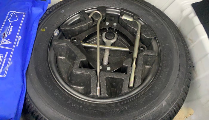 2021 Tata ALTROZ XM PLUS PETROL, Petrol, Manual, 1,21,098 km, Spare Tyre