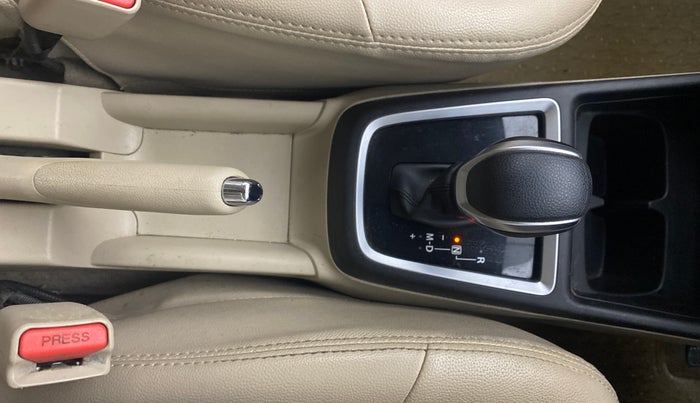 2022 Maruti Dzire ZXI AMT, Petrol, Automatic, 61,824 km, Gear Lever