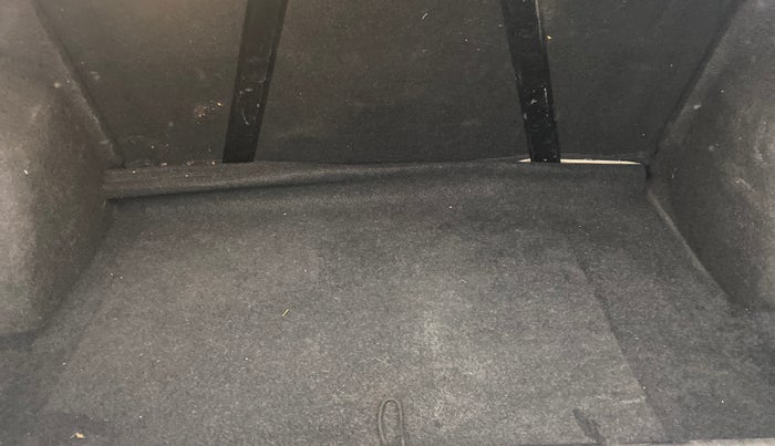 2022 Maruti Dzire ZXI AMT, Petrol, Automatic, 61,824 km, Boot Inside