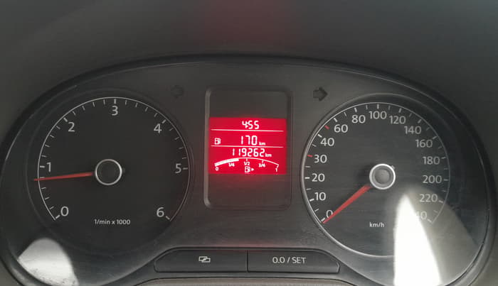 2013 Volkswagen Vento HIGHLINE DIESEL 1.6, Diesel, Manual, 1,19,233 km, Odometer Image