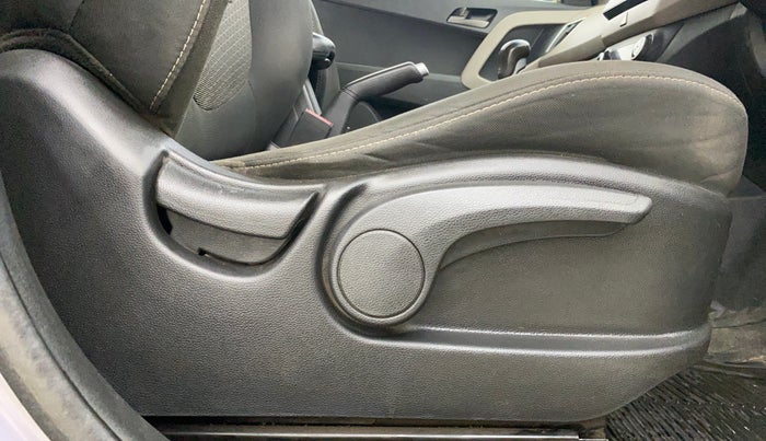 2017 Hyundai Creta SX PLUS 1.6 PETROL, Petrol, Manual, 71,305 km, Driver Side Adjustment Panel