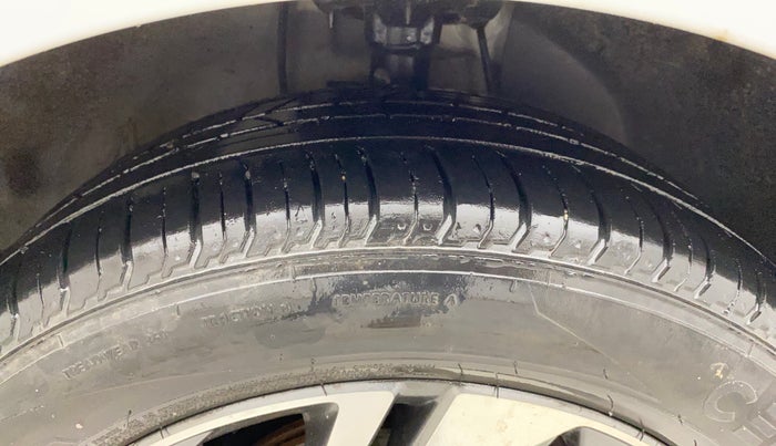 2022 Hyundai NEW I20 ASTA (O) 1.2 MT, Petrol, Manual, 12,419 km, Right Front Tyre Tread