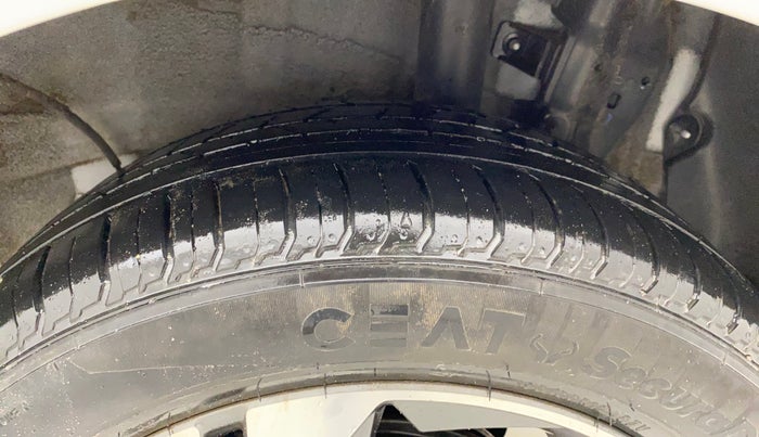 2022 Hyundai NEW I20 ASTA (O) 1.2 MT, Petrol, Manual, 12,419 km, Left Rear Tyre Tread