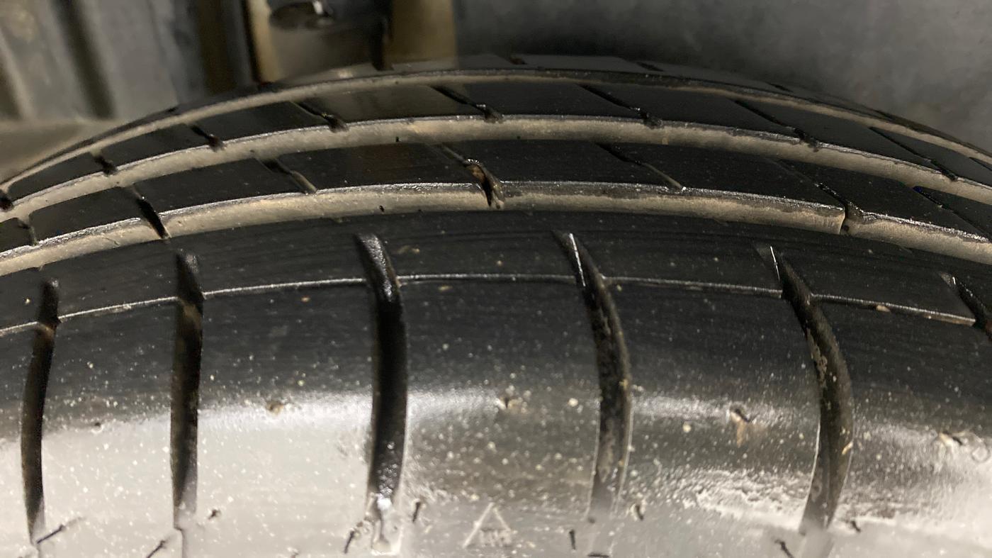 2012 Maruti Swift Dzire VXI, Petrol, Manual, 63,839 km, Right Rear Tyre Tread