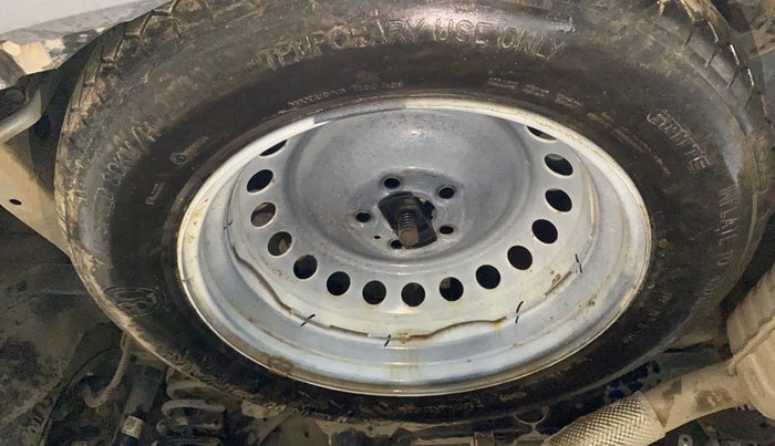 2023 Mahindra XUV700 AX 5 P MT 5 STR, Petrol, Manual, 26,910 km, Spare Tyre