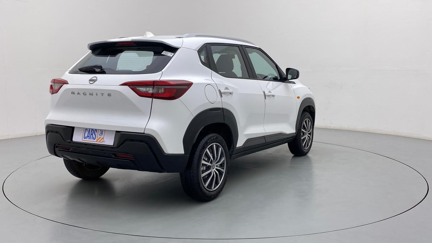 2021 Nissan MAGNITE XE, Petrol, Manual, 4,817 km, Right Back Diagonal