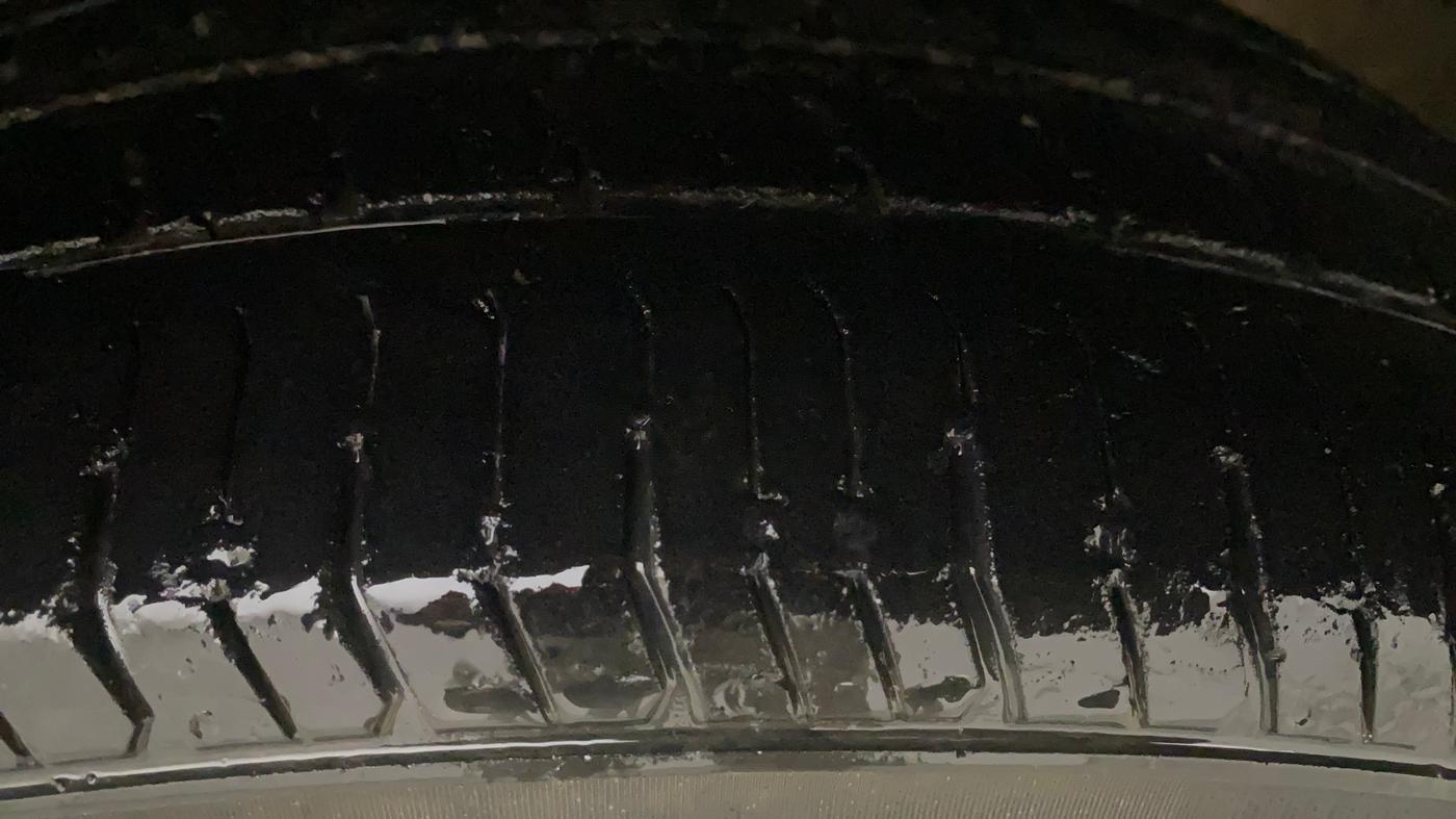 2016 Toyota Etios G, Petrol, Manual, 1,45,498 km, Left Front Tyre Tread