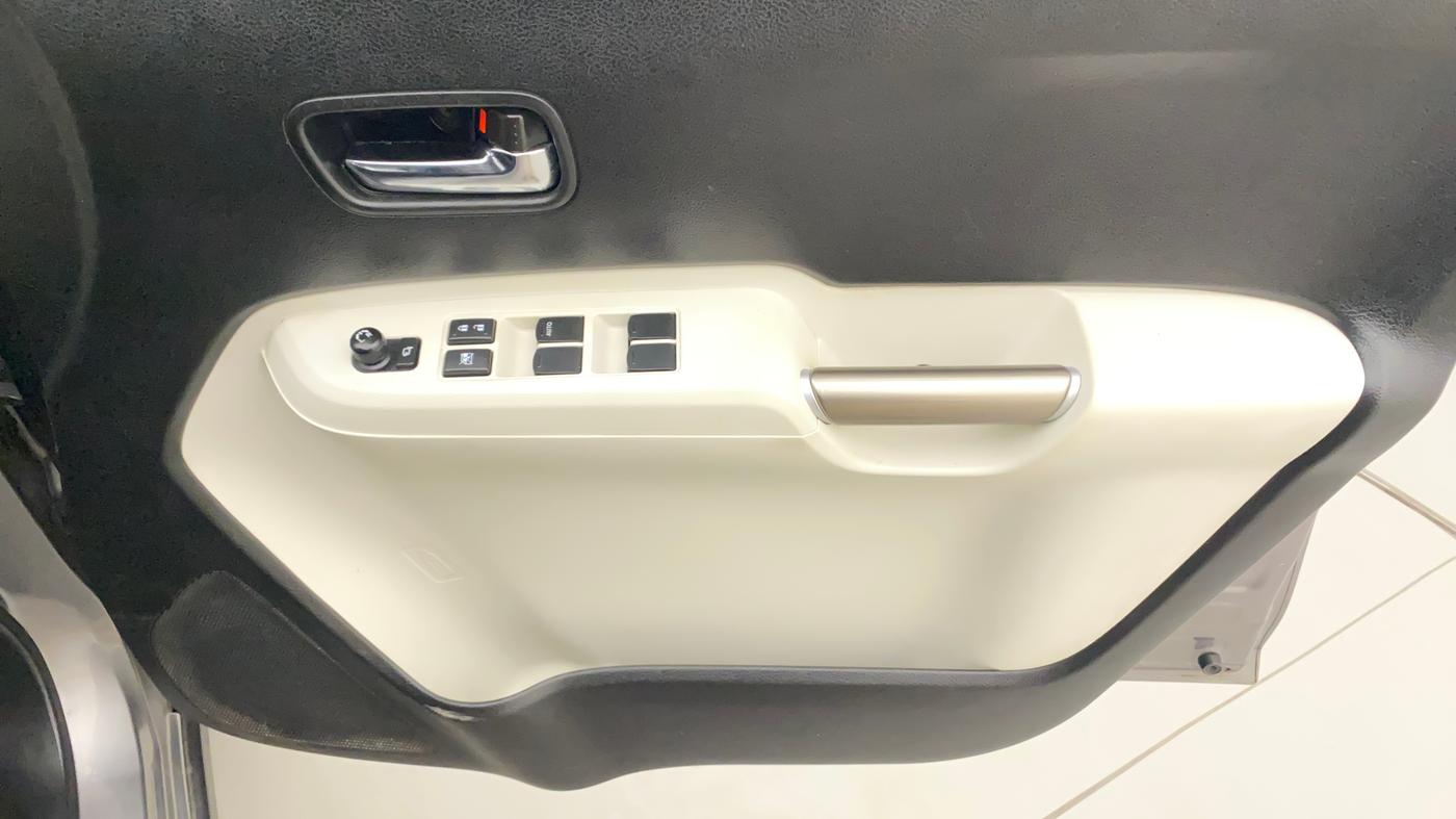 2019 Maruti IGNIS ZETA 1.2 AMT, Petrol, Automatic, 81,816 km, Driver Side Door Panels Control