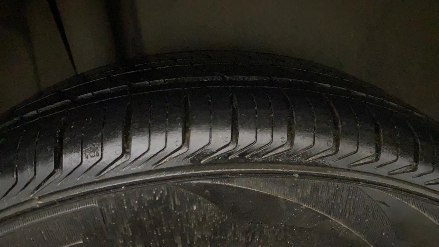 2016 Maruti S Cross ZETA 1.3, Diesel, Manual, 75,177 km, Right Rear Tyre Tread