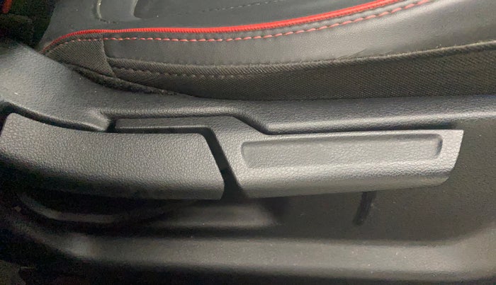 2024 Hyundai VENUE N LINE N6 1.0 TURBO DCT, Petrol, Automatic, 32,039 km, Driver Side Adjustment Panel