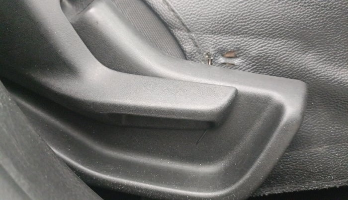 2023 Maruti BREZZA LXI SMART HYBRID, CNG, Manual, 80,327 km, Driver Side Adjustment Panel