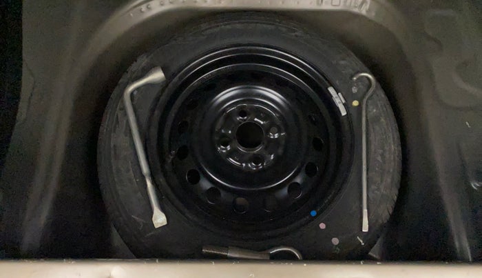 2019 Maruti New Wagon-R VXI (O) 1.0, Petrol, Manual, 31,216 km, Spare Tyre