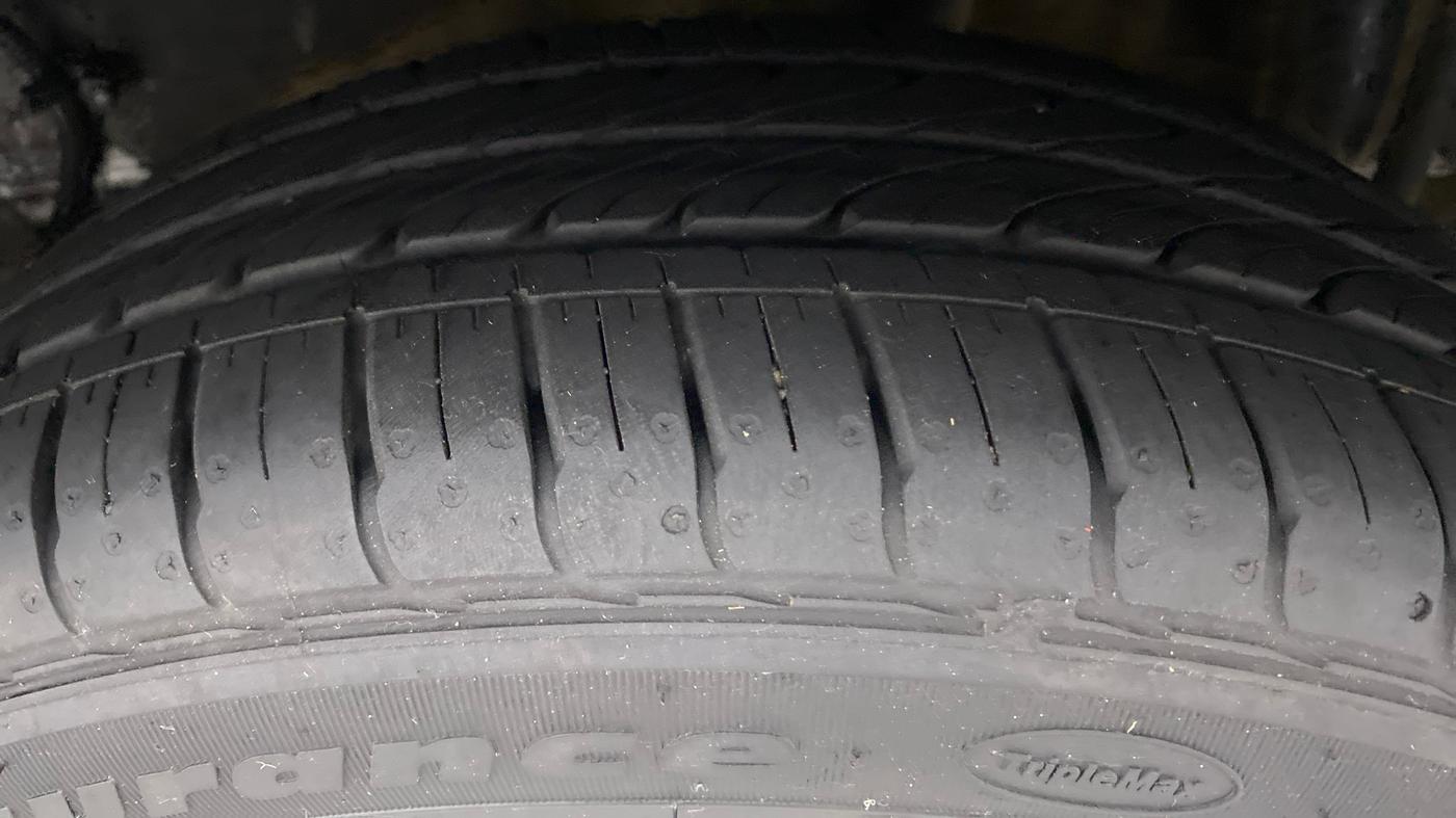 2021 Tata Tiago XZ+ 1.2 Revotron, Petrol, Manual, 11,227 km, Left Rear Tyre Tread