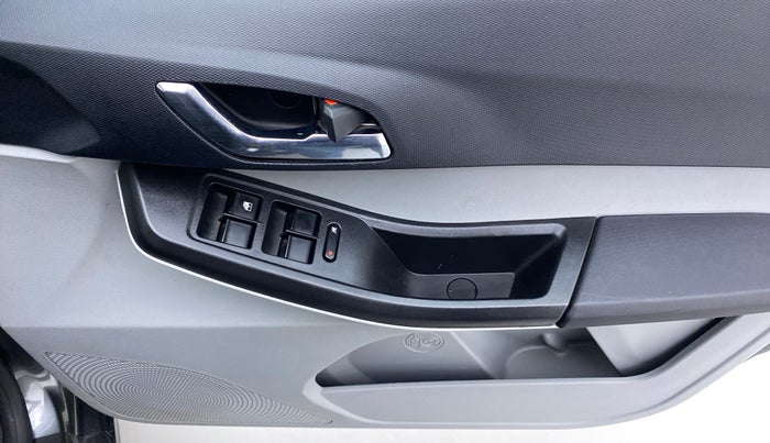 2021 Tata Tiago XZ+ 1.2 Revotron, Petrol, Manual, 11,227 km, Driver Side Door Panels Control