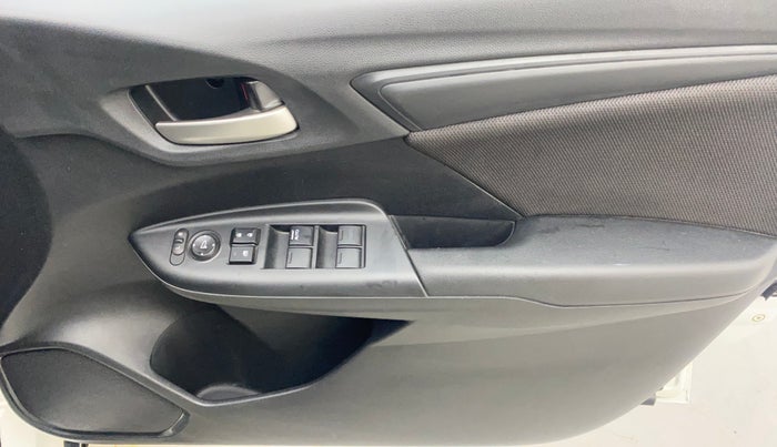 2020 Honda WR-V 1.2L I-VTEC SV MT, Petrol, Manual, 50,946 km, Driver Side Door Panels Control