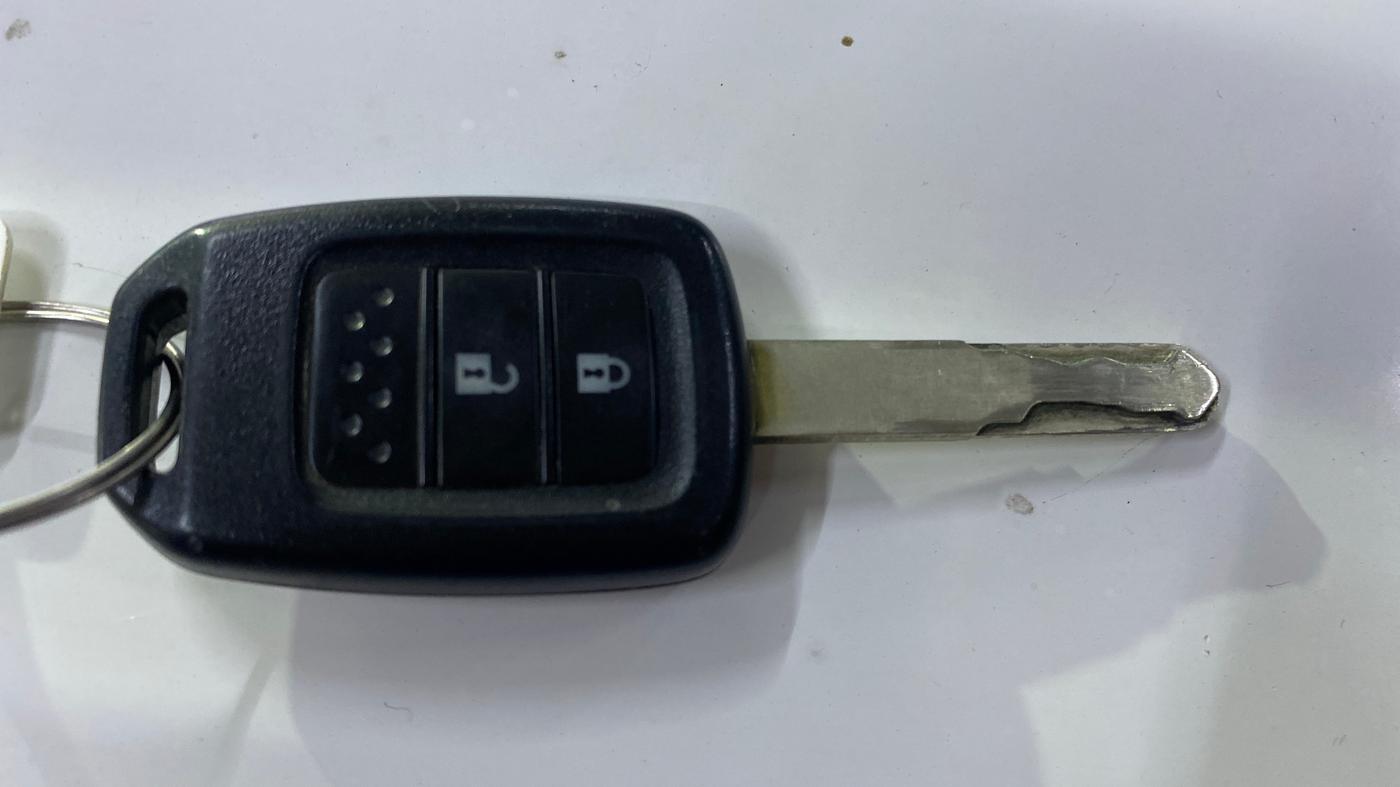 2014 Honda City 1.5L I-VTEC V MT, Petrol, Manual, 1,10,502 km, Key Close Up