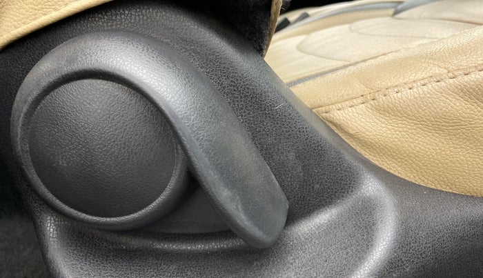 2018 Nissan Micra XL (O) CVT, Petrol, Automatic, 1,03,845 km, Driver Side Adjustment Panel