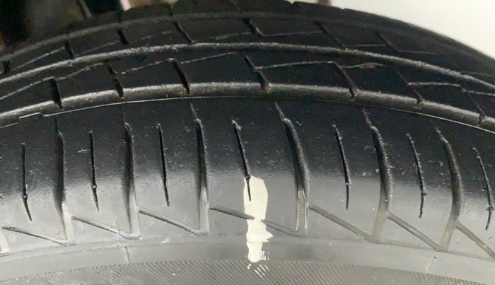 2020 Maruti Alto VXI, Petrol, Manual, 25,190 km, Left Rear Tyre Tread