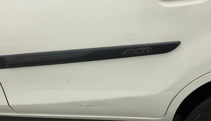 2020 Maruti Alto VXI, Petrol, Manual, 25,190 km, Rear left door - Slightly dented